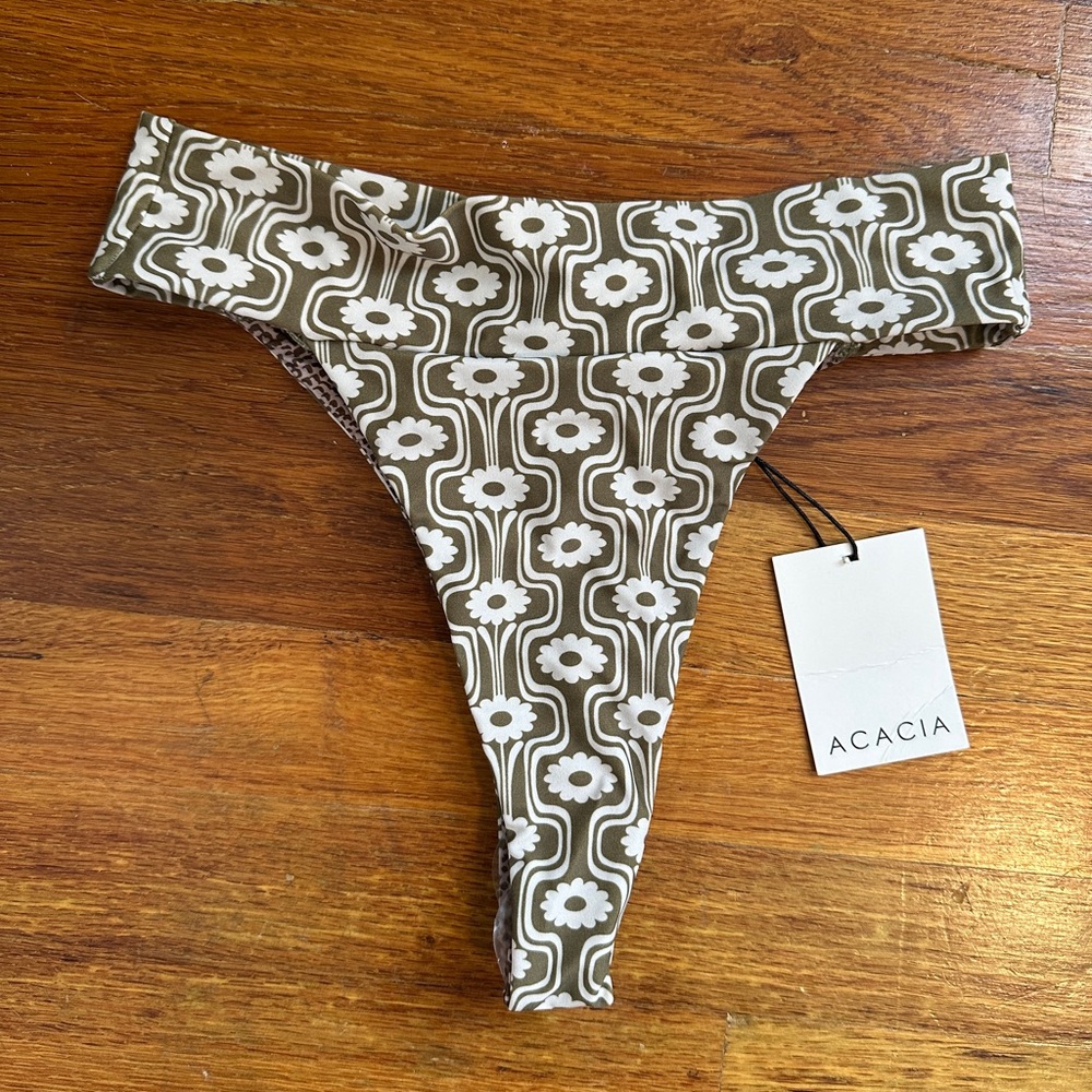 Acacia Mateo Bottoms